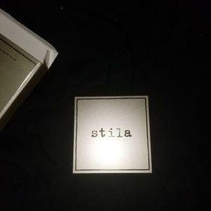 Stila highlighter